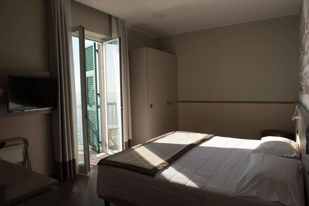 Hotel Corallo 3*