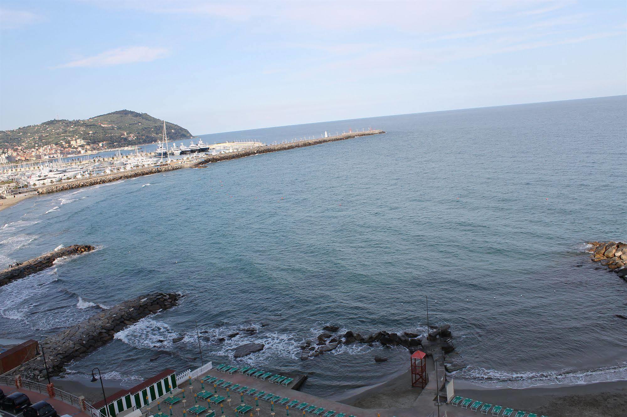 Hotel Corallo 3*